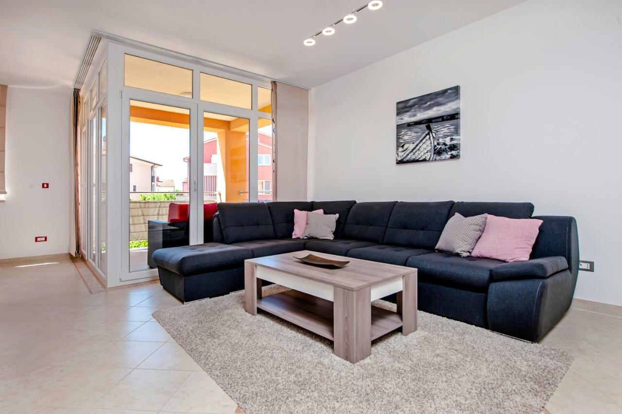 Villa Massilia Rovinj Exterior foto